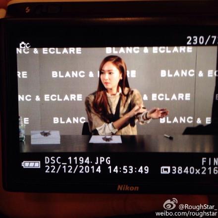 [PIC][22-12-2014]Jessica tham dự buổi fansign cho "BLANC&ECLARE" chi nhánh Seoul, Hàn Quốc vào chiều nay B5csi_TCQAATDc1