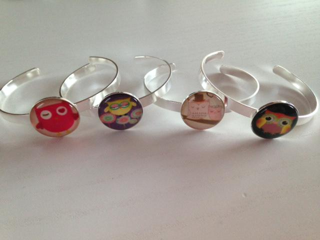 tocadorcapricho's tweet photo. Adelanto de la nueva coleccion!! Entra en la web y descubrela entera!! #novedades #gorjuss #colgantes #clips #pulsera http://t.co/6AUN08Myqu
