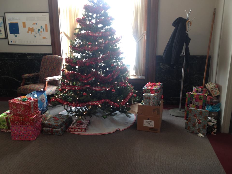 RPC1114's tweet photo. We hosted 3 families for Christmas. It was fun to donate, get all the packages wrapped &amp; food delivered last week. http://t.co/OLexk57BvX
