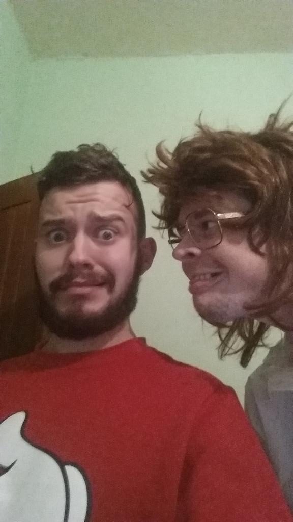ezinmafia's tweet photo. @geeseychops don't rape me please http://t.co/i715xL3pr1