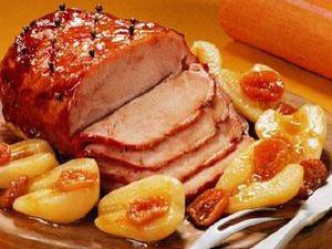 g1's tweet photo. Ceia de Natal mais cara em 2014, diz FGV http://t.co/B9UR3p1VEf #G1 http://t.co/g8Yb2Tl4Bm