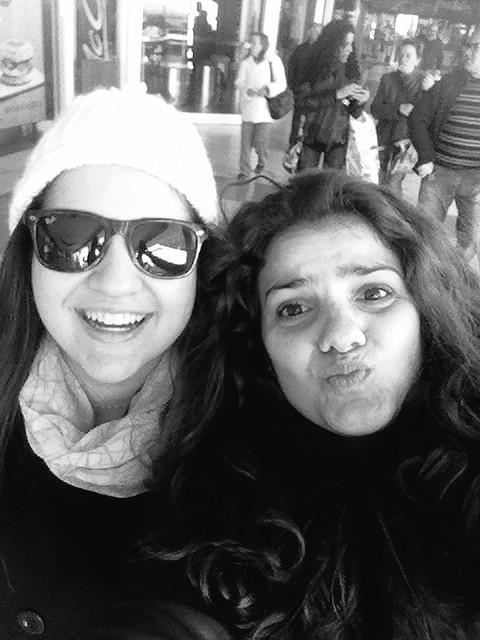 AndyMateu5's tweet photo. @MariaBiosca una de pretty woman!!! De compras!!! http://t.co/BpsOuEtmv7