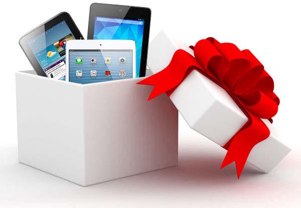 Cronica_es's tweet photo. ¿Qué regalo en navidad? Tecnología en PC BOX http://t.co/YYuYO0ie22 http://t.co/zjSrC8XAmo