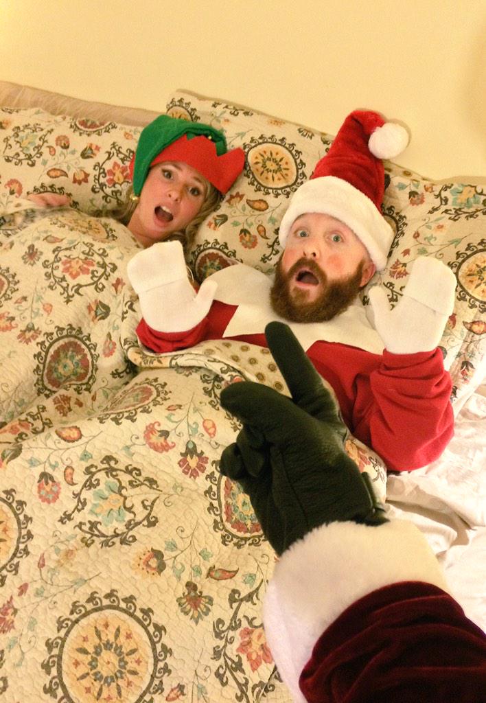 REALelfonshelf's tweet photo. Uh oh!!! Santa isn't happy! #SantaClaus #Realelfonshelf #Naughty #sorrynotsorry #Ellen #JimmyFallon #nutinbutlove http://t.co/104VMpvNdp