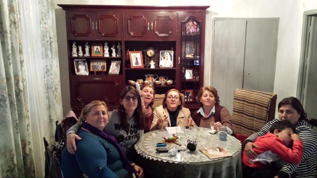rociogavi1's tweet photo. Viendo la loteria en familia y hechando de menos a MAMA #LoteriadeNavidad http://t.co/SinT8tB7Qt