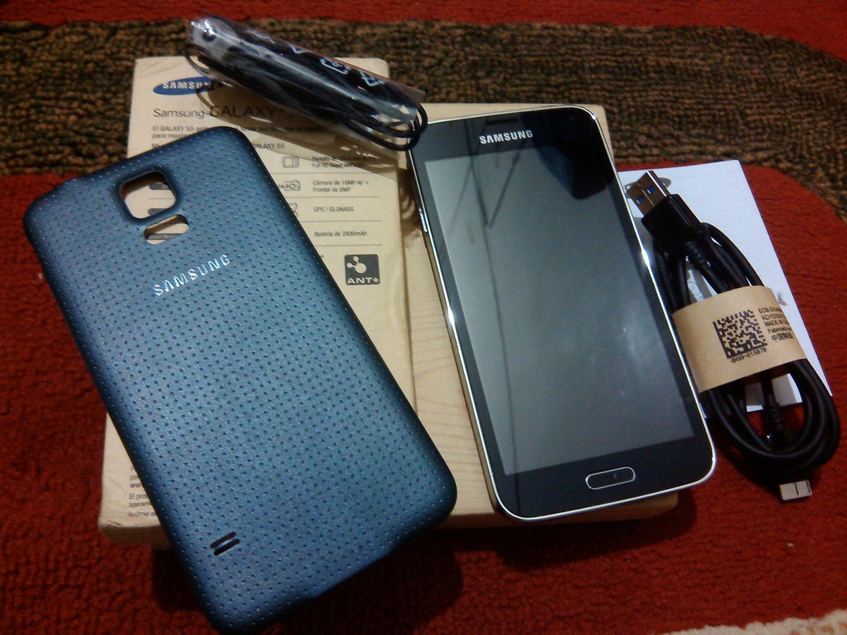 bb_bm_murah's tweet photo. ready stock samsung galaxy s5 majesty dengan harga 1 jt-an, silahkan add pin 32fc2195 @ikalan http://t.co/nAm9WaVgew
