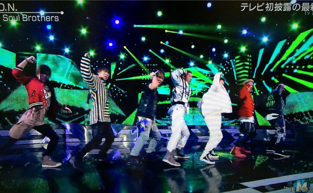 sasasandaime_ak's tweet photo. 【定期】
R.Y.U.S.E.I.のランニングマン好きな人RT！

O.R.I.O.N.のラインダンスのとこ好きな人ふぁぼ！

どっちも好きな人RT＆ふぁぼ

RT、ふぁぼくれた人100％ﾌｫﾛｰします！ 
#三代目好きな人RT http://t.co/h4WZRDdtii
