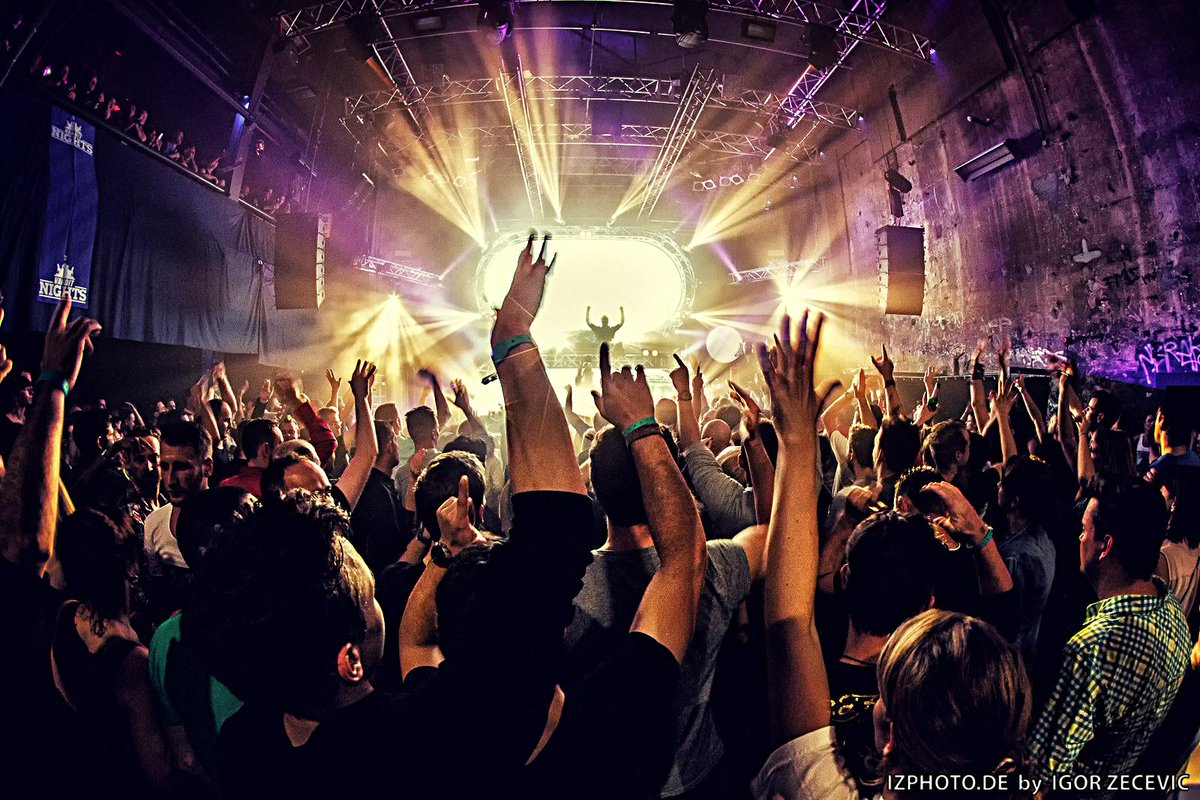 PAULVANDYK tweet picture