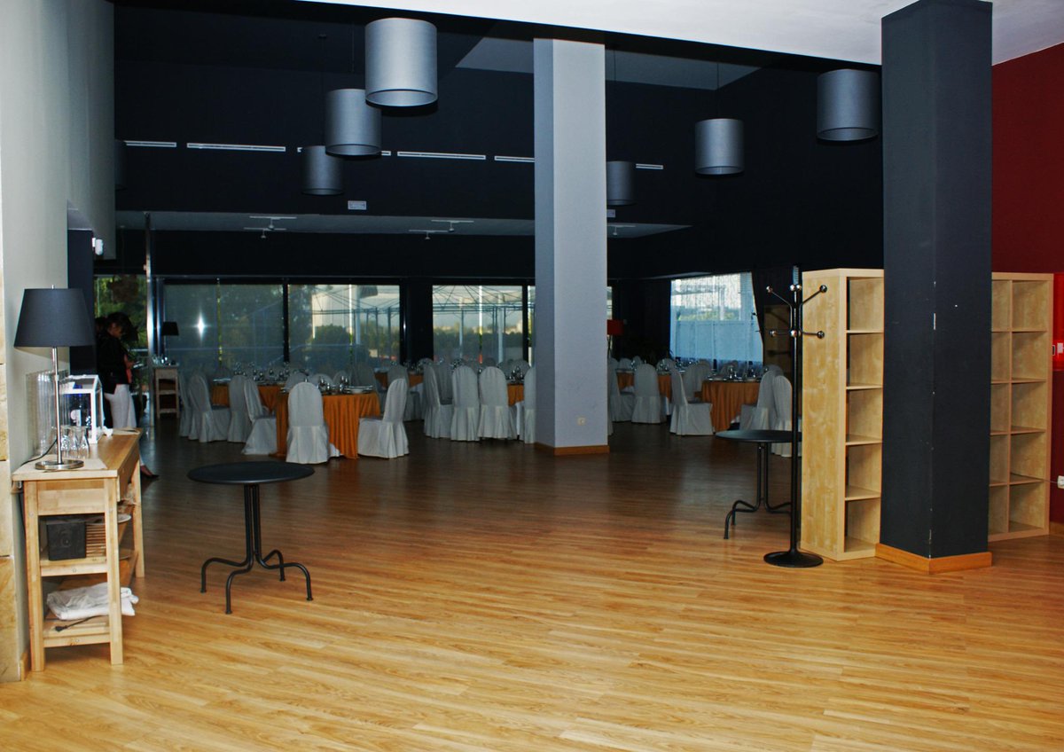 Eventos_EM's tweet photo. En EM queremos marcar la diferencia, por eso hemos escogido El Ninot, uno de lo salones más prestigiosos de Madrid. http://t.co/3llmqThXFY