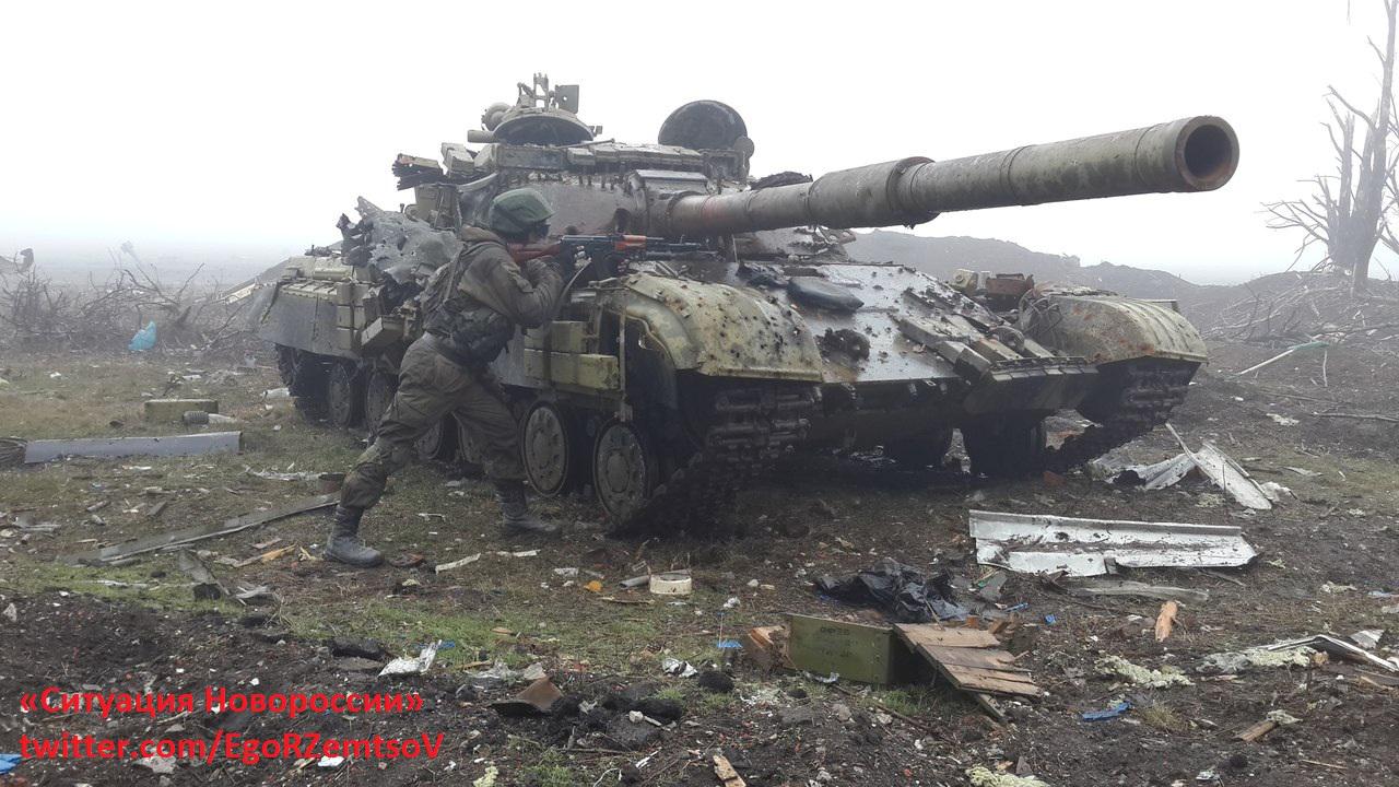 B5dREk2CQAAYuo4.jpg:large