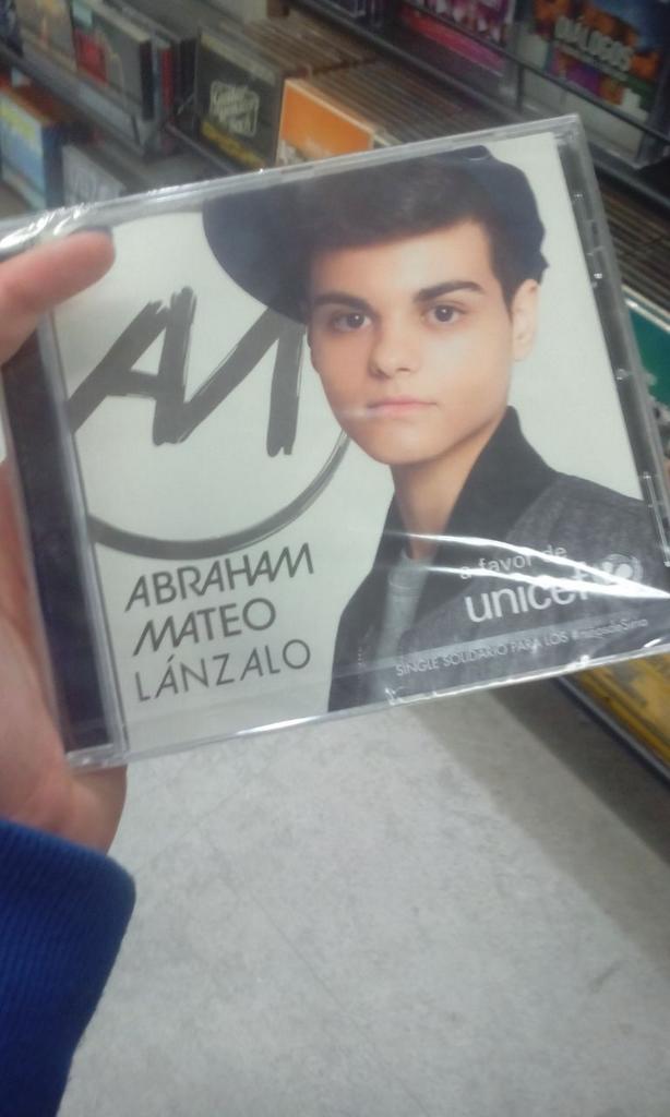 JAVIMAD_'s tweet image. 21€, 1€ del cafe y 20€ de esto