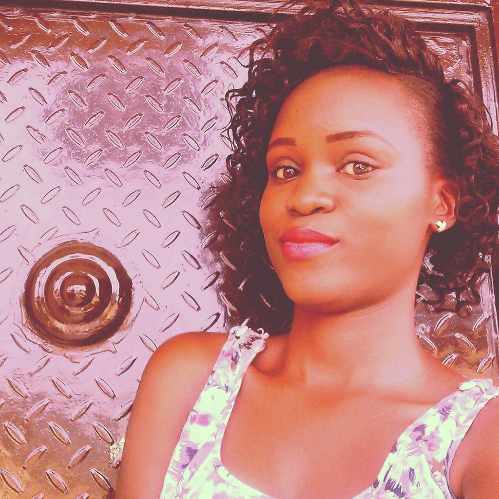 TSweetex's tweet photo. #Things we do wen we are bored# http://t.co/jAU1oItB4b