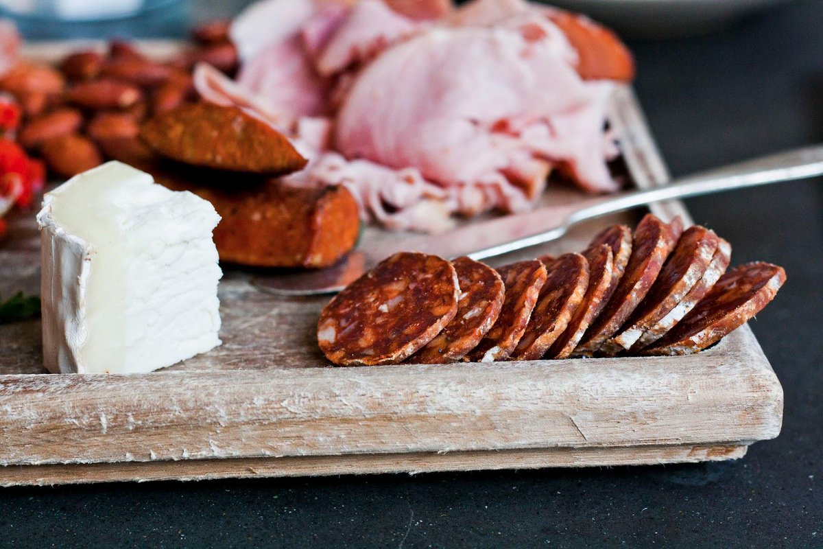 Overheard someone at Gabrielskloof market saying that <a href="/ErwinsMeats/">Erwin's</a> Chorizo better than any Spanish one he'd tasted.