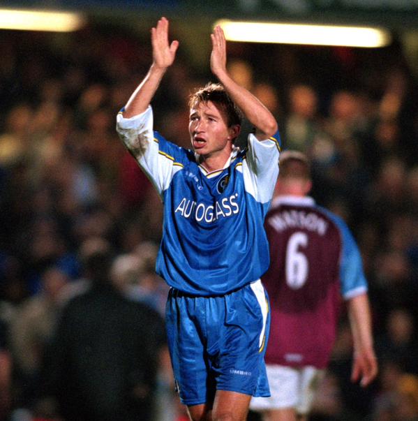 Happy birthday mantan pemain Chelsea , Dan Petrescu! 