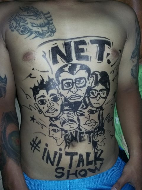 19PERSIB33's tweet photo. @netmediatama . @Ini_Talkshow @IniTalkShow . selamat hari ibu. Sukses karna selalu ada doa ibu. #initalkshowNETsukses http://t.co/0XfIcNeMBl