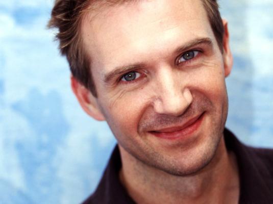 Happy birthday Ralph Fiennes! (Apo) 