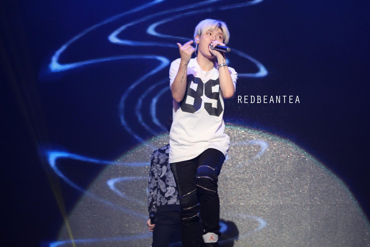 redbincha's tweet photo. 141207 ๋ง๋ ์ด์์ ์ผ์ผ์ด์ค #์ ๋์จ #JENISSI #ํ๋
(@ToppDoggHouse) #TOPPDOGG #ToppDoggInMY https://t.co/dAExRZ6D1Z http://t.co/bzows10PxZ