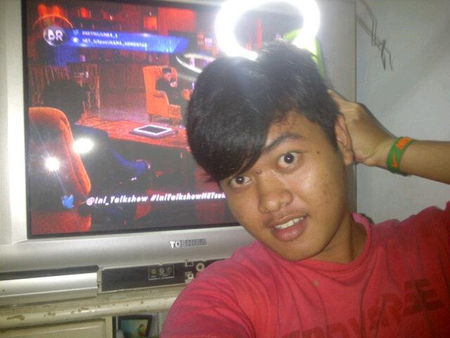 krnadi tweet picture