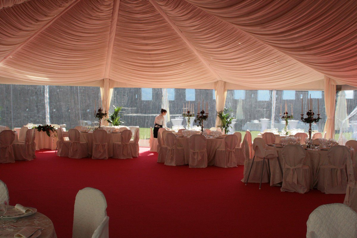 BanqueStage tweet picture