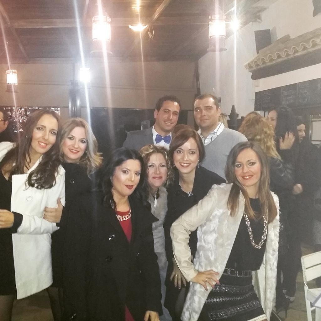 Macapink41's tweet photo. Q wena cena de navidad http://t.co/yiAfKgyUiE