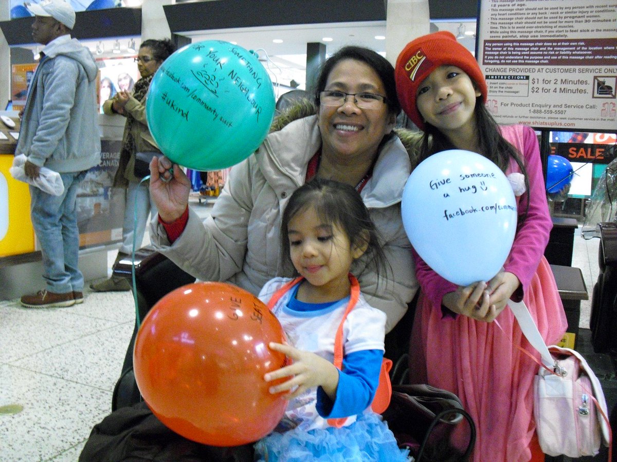 communitysurf's tweet photo. These smiles are so precious to us. Keep connecting with kindness :)
#community #balloons4smiles #ukind http://t.co/6a6vtvI2Yu