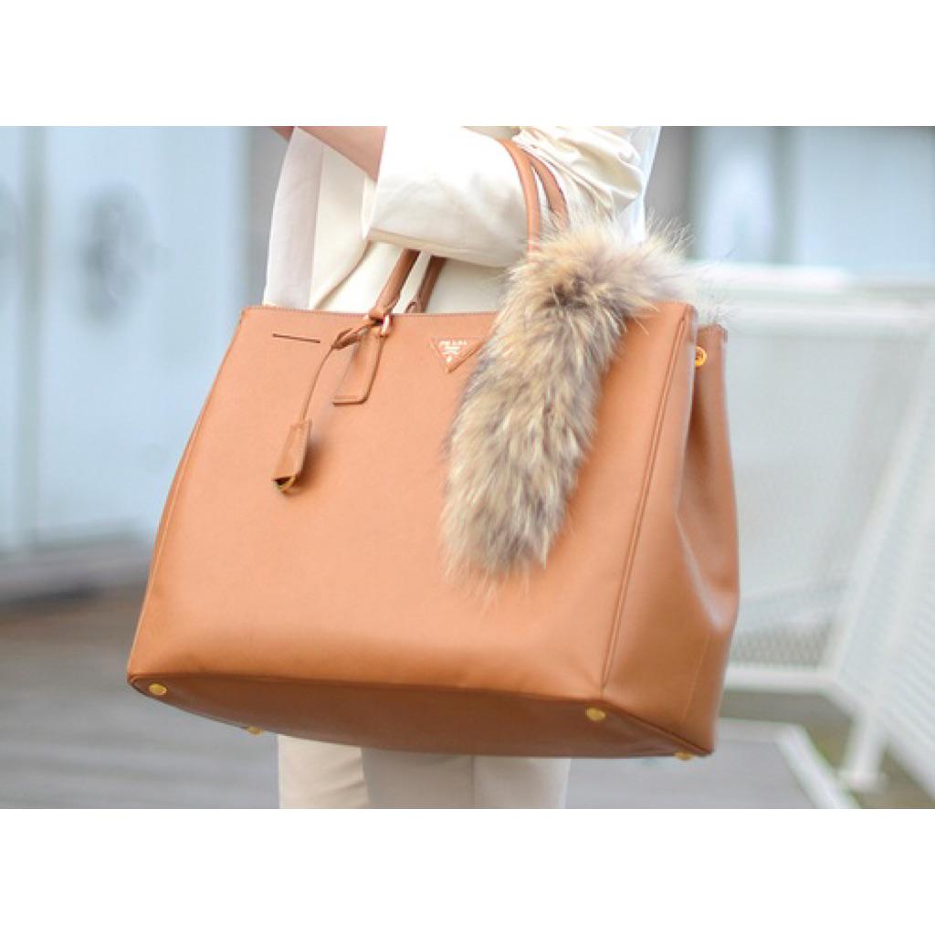 DVS_Vlogs's tweet image. PRADA Bag
#PRADA #ImDVSStyle #DavidVSeiler #ItsDavidVStyle