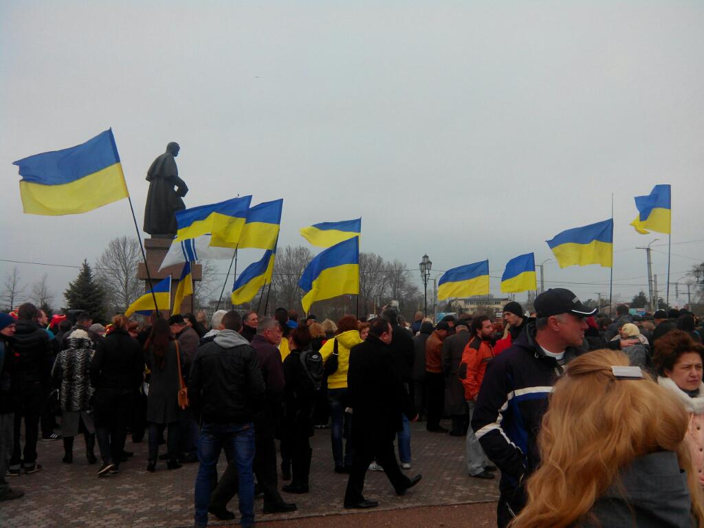 "Власти" оккупированного Крыма выдали более 1,56 млн российских паспортов - Цензор.НЕТ 3799