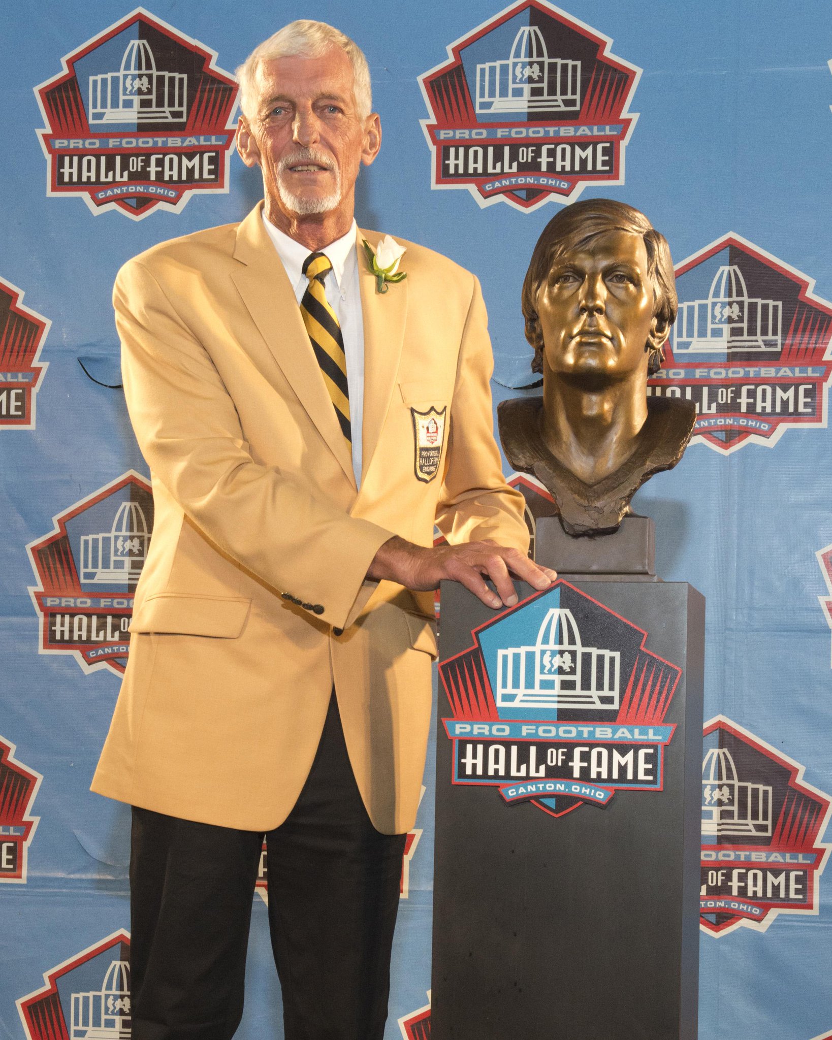 Remessage to wish Gold Jacket Ray Guy a Happy 65th Birthday! 

HOF Bio:  