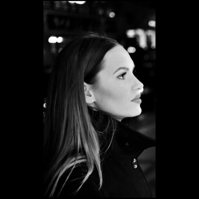 #london me wondering around #blackandwhite http://t.co/hvFY6DMCFB<a href="/tag/london"class="tags">#london</a><a href="/tag/blackandwhite"class="tags">#blackandwhite</a>