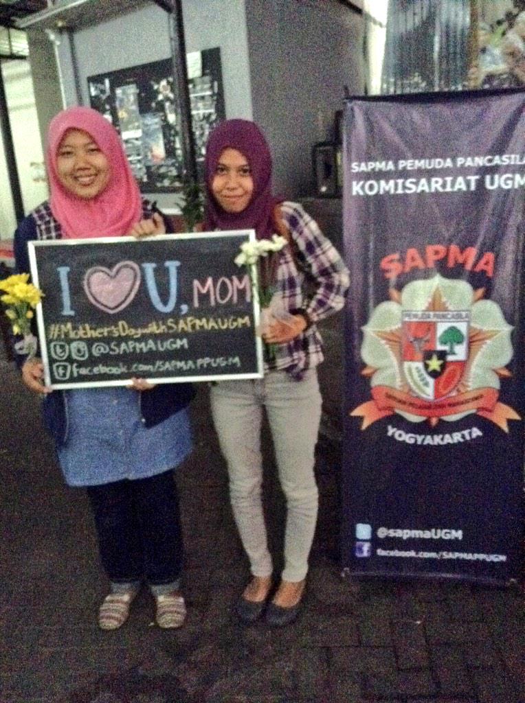 Terima kasih telah berpartisipasi dalam peringatan Hari Ibu @pmmahaliyana @lailahdytkrm ❤️ #mothersdaywithSapmaUGM