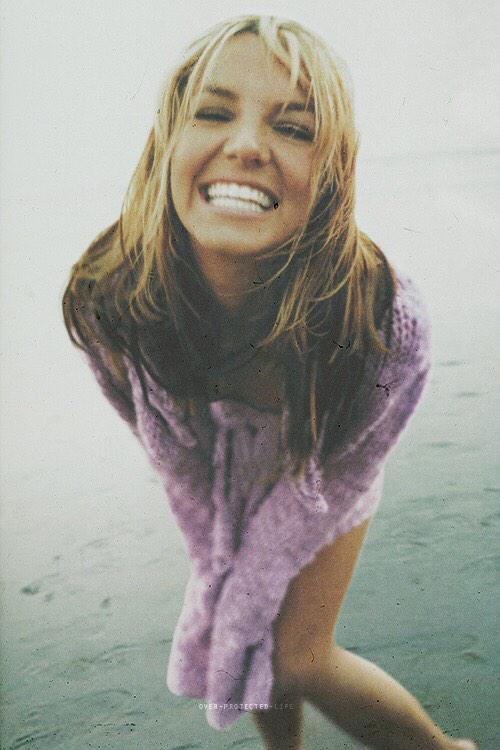 cueehnb33's tweet photo. smile often, you'll look better(: http://t.co/JaNAgoRTol