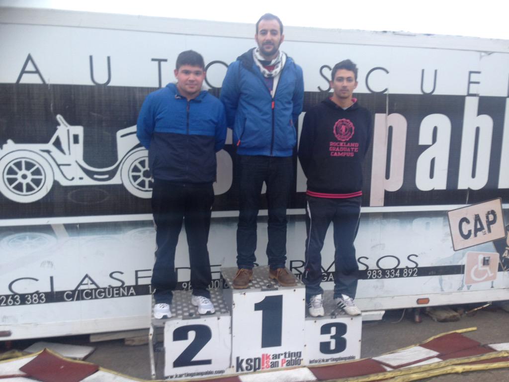 NicolasSanzV's tweet photo. "@KartingSanPablo: #DOMINGOKSP http://t.co/dCoroeWwg3" @sergiogallegoza