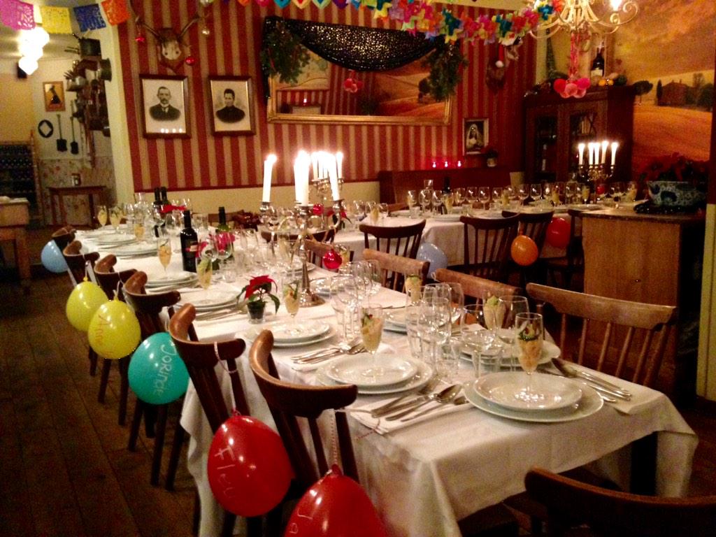 GaviusArnhem's tweet photo. Wat een week was het! Van catering op locatie tot een uitgebreid 21-diner. Dank voor alle gezelligheid! http://t.co/DazZtefwjG