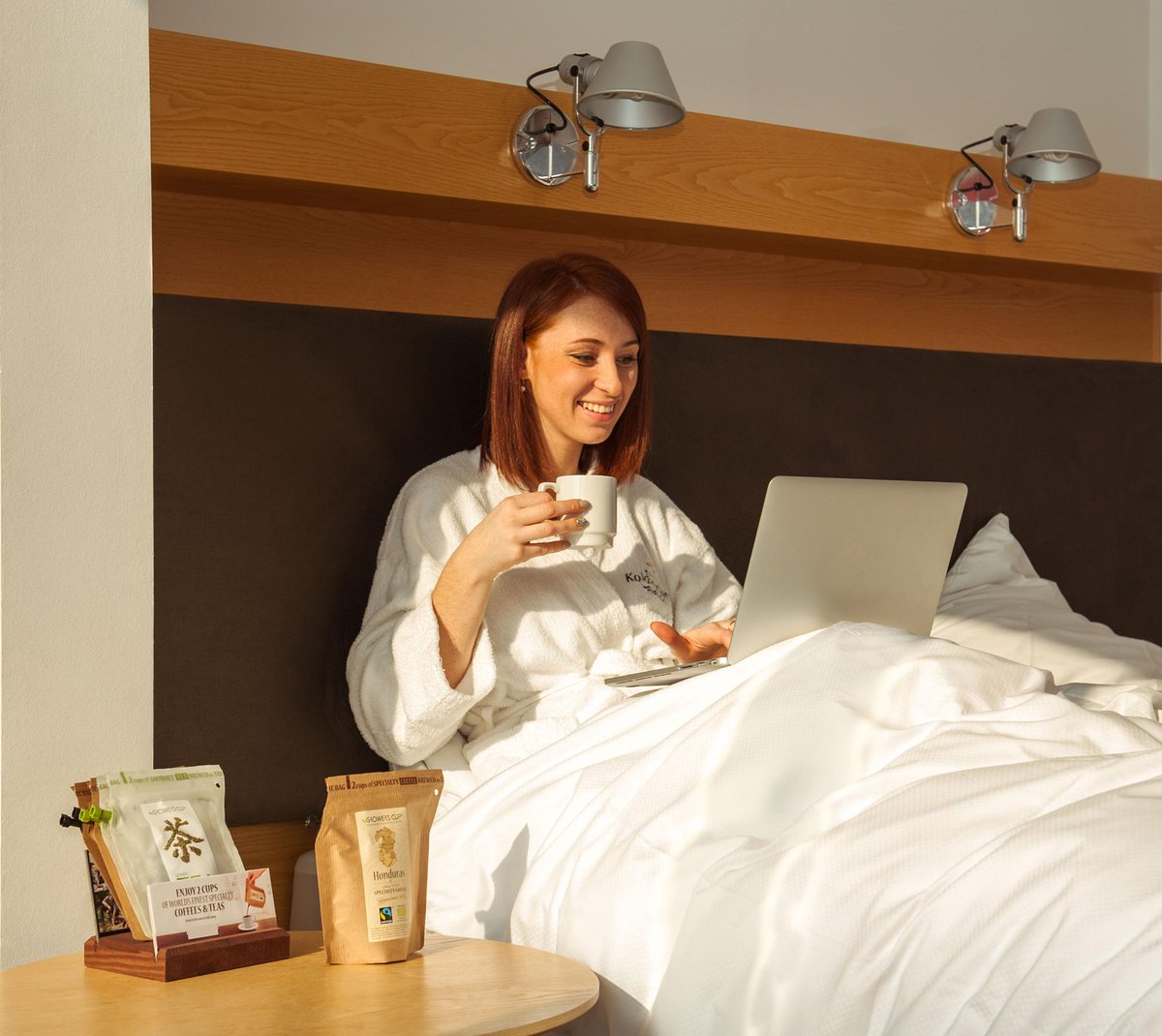 GrowersCupUK's tweet photo. Don't settle for the instant coffee on offer in hotel rooms, brew up a REAL fresh Coffee Brewer in minutes instead! http://t.co/PLxoqJdSRt