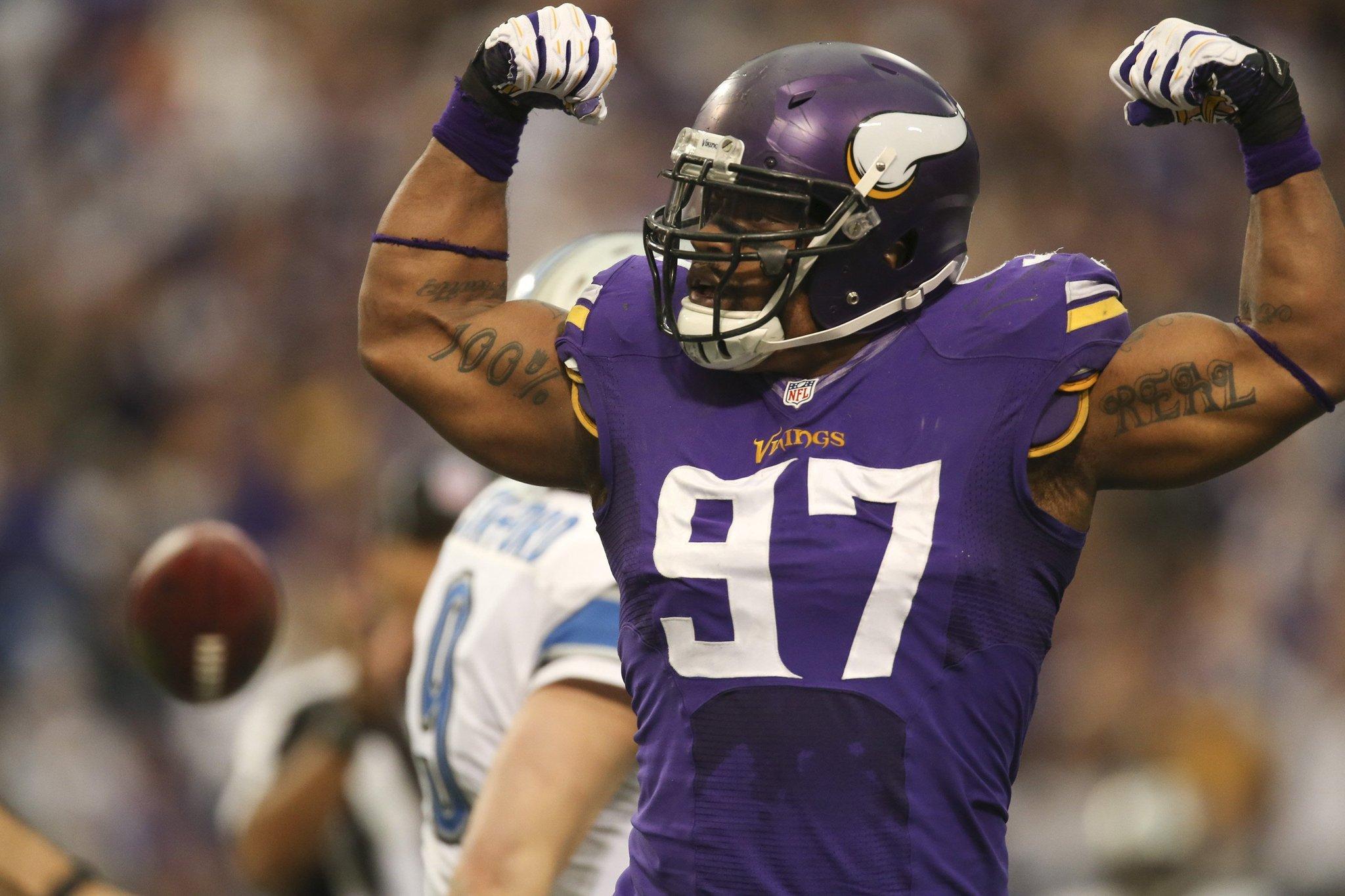 Happy 27th birthday to the one and only Everson Griffen! Congratulations 