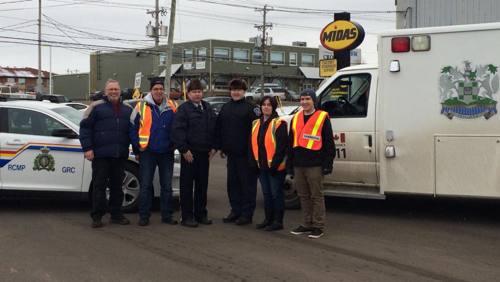 RCMPPEITraffic's tweet photo. Cst. Parsons RCMP, Cst. Kennedy Charlottetown City PD and MADD, PEI. Promoting the message "Not to Drink and Drive" http://t.co/5KyuwvQT0U