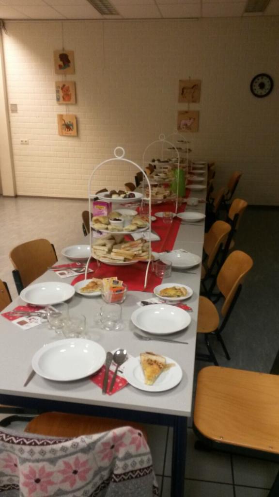 De high tea staat klaar#eetcafé de Paraplu