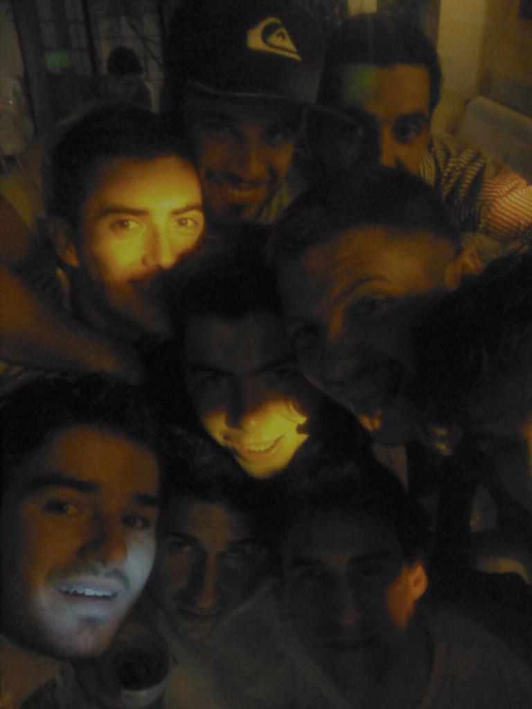 LosWallysFC's tweet photo. Los festejos del campeón 🏆 II http://t.co/67oxtHoM9K