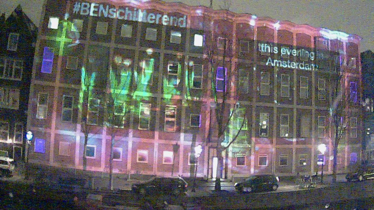 benschitterend's tweet photo. Ziet er goed uit @WalterErik!Bekijk je bericht op de Herengracht Groeten van Ben #amsterdamlight http://t.co/KlqtbKqtHQ