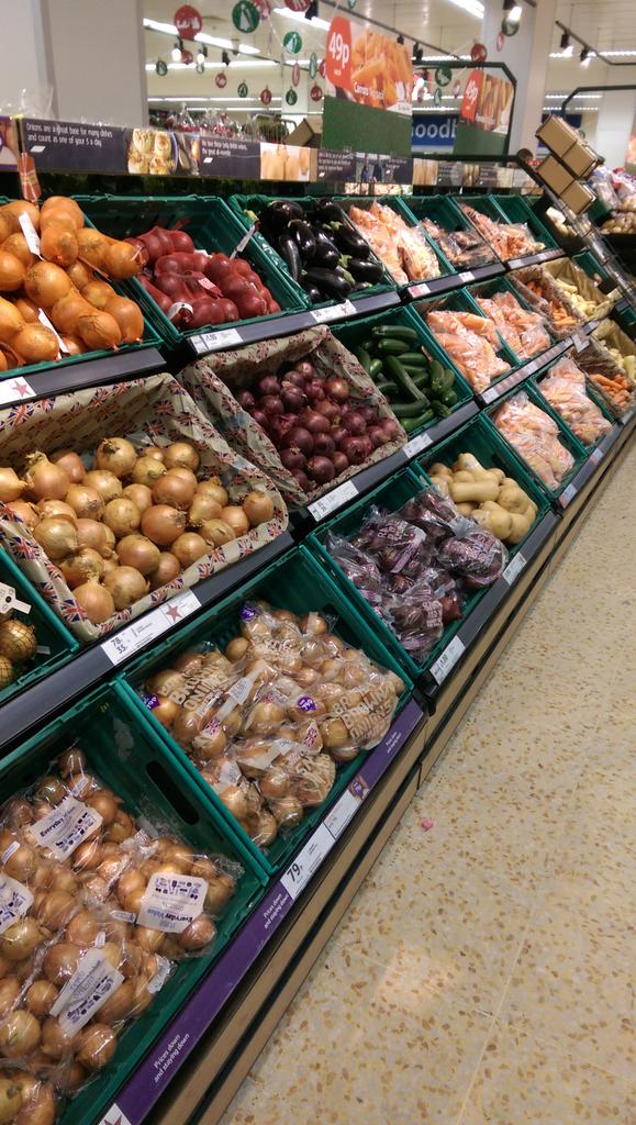 Veg looking fit for five <a href="/smaldon07/">Mark Smaldon</a> <a href="/2327jsmith/">jamie smith</a> <a href="/chrisphillips27/">chris phillips</a>