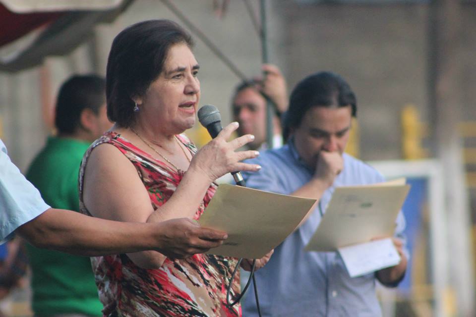 prensamejicanos's tweet photo. Primer festival coreográfico navideño de Mejicanos. — en Cancha Lincon Metropolis Mejicanos. http://t.co/BG5ZK6Upwd
