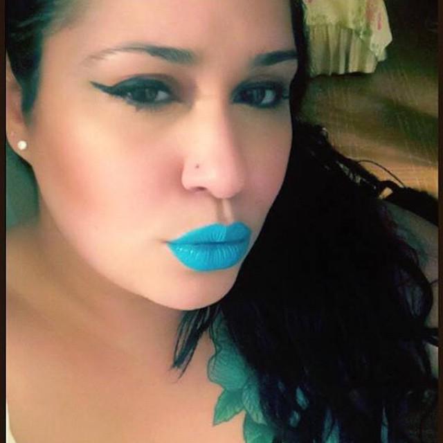 KAOIR_Cosmetics's tweet photo. #kaoirdoll @lipswithguccigirl wearing #kaoirHOTGYAL #BlueLipstick for the #WetPaintCollection - #KAOIR http://t.co/VsoKNd6fDc