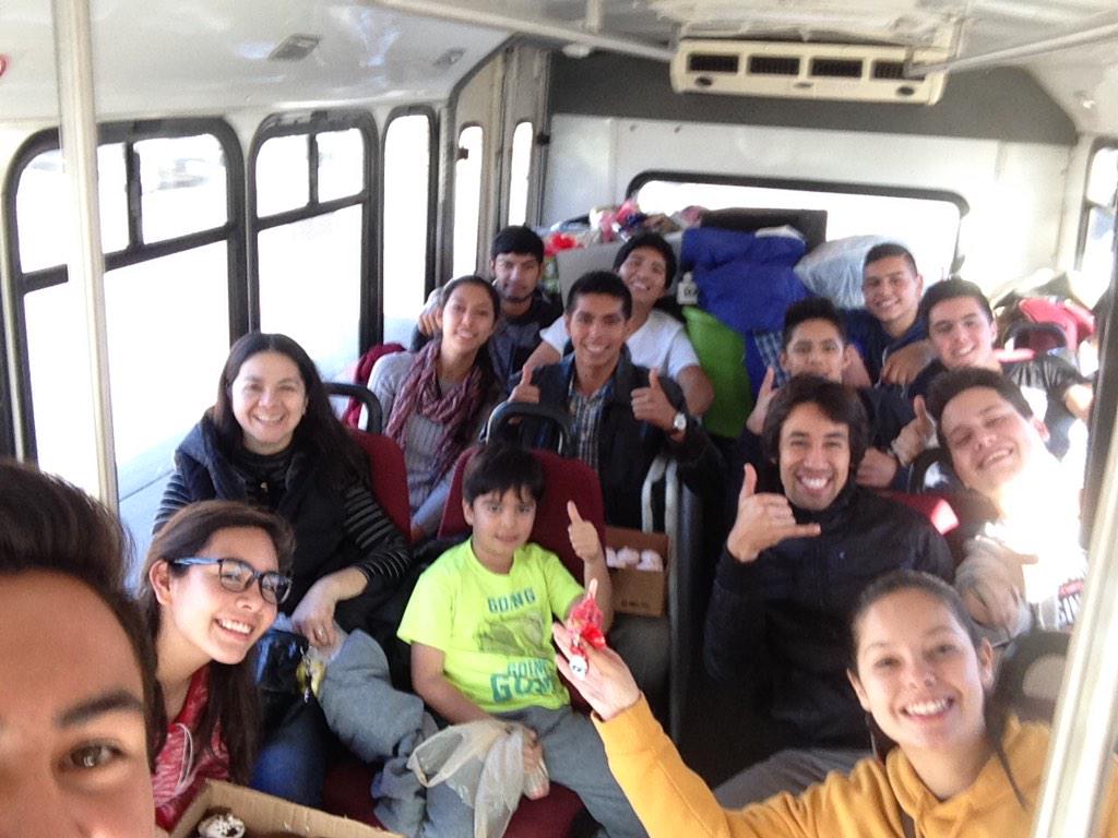 JProfetica's tweet photo. Vamos en camino a la bufadora.. Somos representantes del reino de los cielos #Jesucristo http://t.co/aPk0MEHjtm