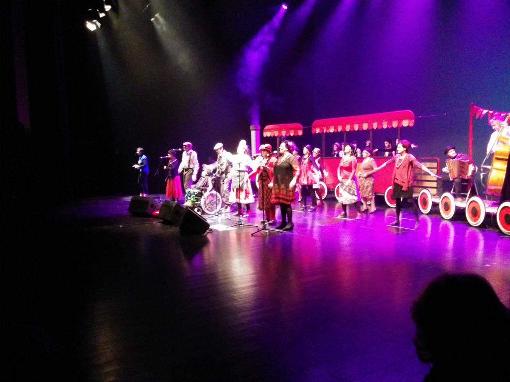 María Fumaça tweet media