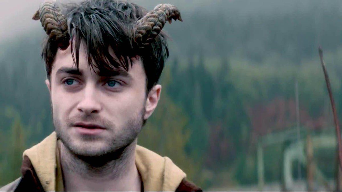 Trailolizer's tweet photo. #HORNSTrailer (#DanielRadcliffe - 2014) #AlexandreAja #IgnatiusPerrish #JoeAnderson... http://t.co/Dai83vUFP7 http://t.co/3Ta5ytvtL5