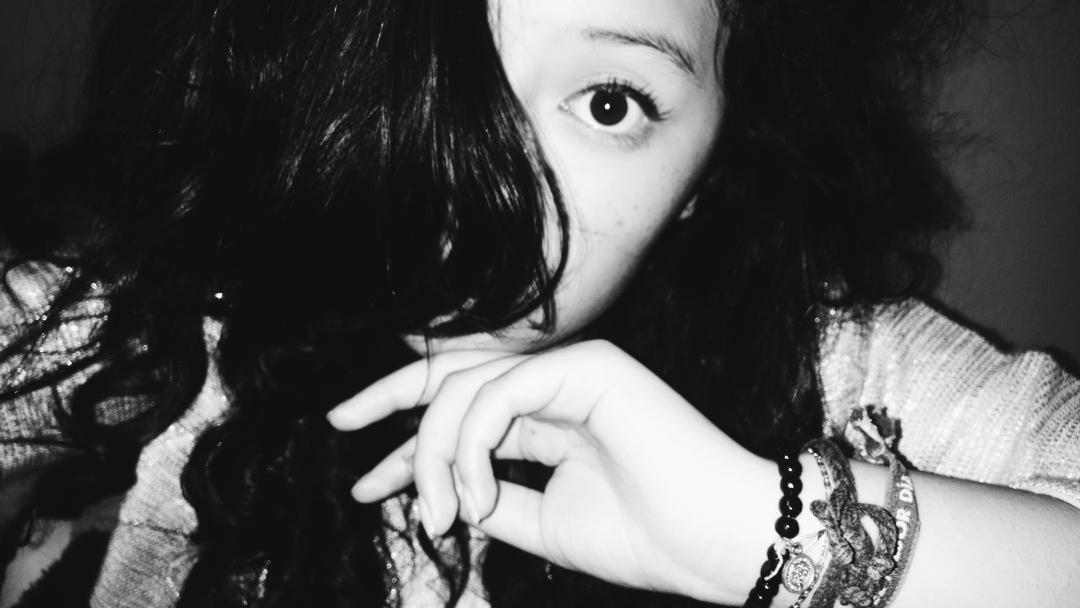 Ldr99Yeya's tweet photo. Tal vez no te des cuenta de lo que siento 〽🍀 http://t.co/TvkxPXvyGG