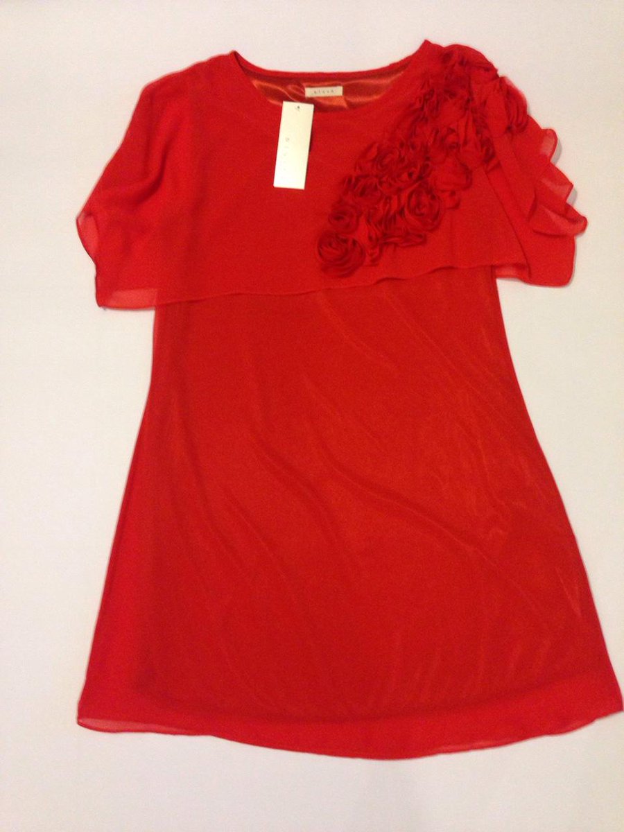 Confaldas_net's tweet photo. Vestido Blush 30€ antes 145€ envío gratis http://t.co/rTeyGgznQo