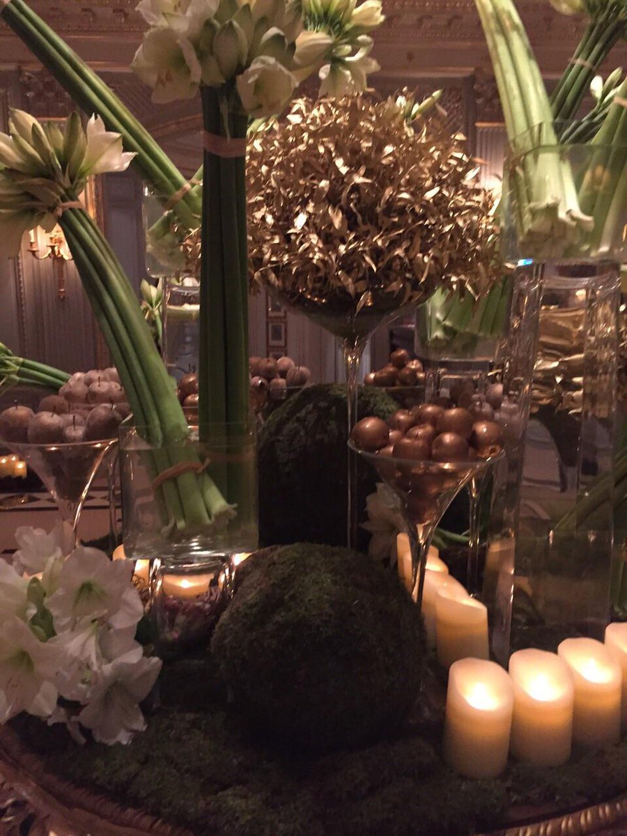 Moreno_KSA's tweet photo. The Four Seasons Geneva flower arrangements are sure to inspire your next floral endeavor.
Have a #nice_evening http://t.co/hvbZh2Yg2Y