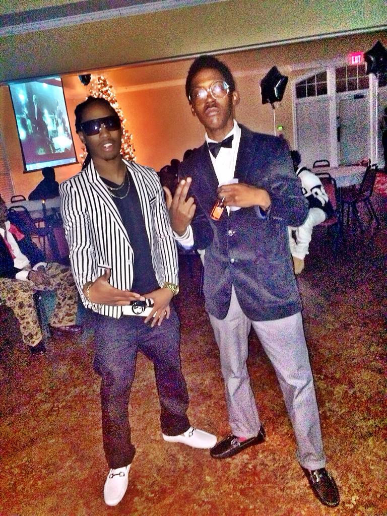 mikekelly334's tweet photo. OG BOSSES. Mike & lowsa #PlayaBall http://t.co/jO5qX131uC