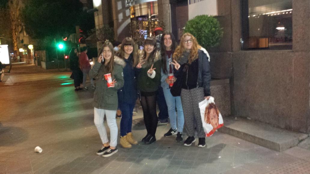 marinazanahori's tweet photo. @azahara_GH15 @AlejandraGh15 @jonathanGH15 @juanma_GH15 bajad porfavooooor os queremos ♡♡♡♡ http://t.co/V394pSY4Ua